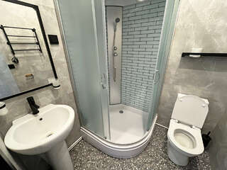 Отель Невский 111 Санкт-Петербург Номер Комфорт семейный трехместный-11