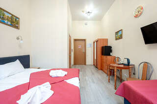 Отель Невский 111 Санкт-Петербург Стандартный трехместный номер-4