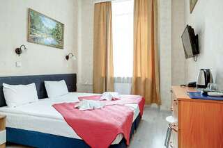 Отель Невский 111 Санкт-Петербург Стандартный двухместный номер с одной большой или двумя односпальными кроватями-3