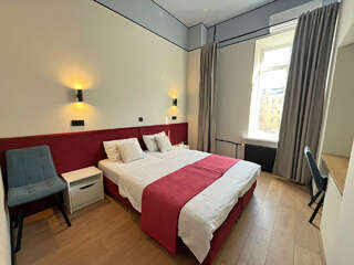 Отель Невский 111 Санкт-Петербург Стандартный улучшенный двухместный номер с одной большой или двумя односпальными кроватями-2